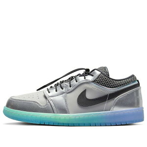 Air Jordan �W���[�_�� ���f�B�[�X �X�j�[�J�[ Silver/Grey/Black �y(WMNS) Air Jordan 1 Low SE 'Metallic Silver Gradient' DJ5199-109�z �T�C�Y US_W_10.5