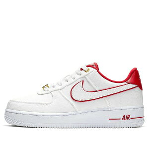 Nike �i�C�L ���f�B�[�X �X�j�[�J�[ White/Red �y(WMNS) Nike Air Force 1 07 LUX Luxury 'White Red' 898889-101�z �T�C�Y US_6(23.0cm)