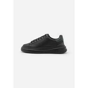 QX Y Xj[J[ V[Y ELBA - Trainers - black