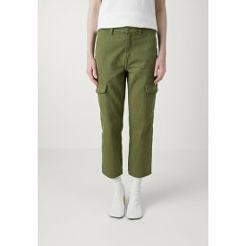 7フォーオールマンカインド レディース カジュアルパンツ ボトムス LOGAN - Cargo trousers - green