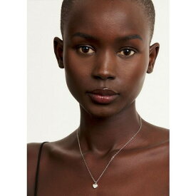 テッドベーカー レディース ネックレス・チョーカー・ペンダントトップ アクセサリー HARA: Tiny Heart Pendant Necklace For Women Silver