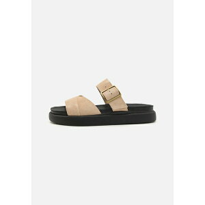 N[NX fB[X T_ V[Y ARISTELLA - Mules - ecru