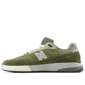 New Balance j[oX Y Xj[J[ yNew Balance x Andrew Reynolds Numeric 933 'Olivine' NM933JKLz TCY US_M_4