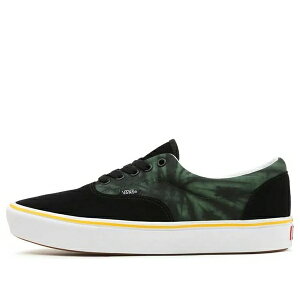 Vans �o���Y �����Y �X�j�[�J�[ �yVans Unisex Trip Outdoors Comfycush Era Sneakers Black/Green VN0A5DYB8UH�z �T�C�Y US_7(25.0cm)