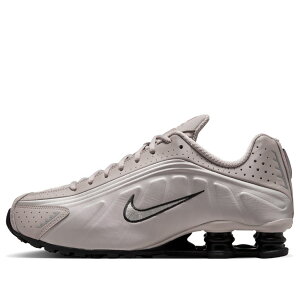 Nike �i�C�L �����Y �X�j�[�J�[ �yNike Shox R4 'College Grey' IH0265-009�z �T�C�Y US_8.5(26.5cm)