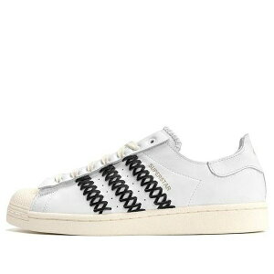 adidas �A�f�B�_�X �����Y �X�j�[�J�[ �yadidas Superstar FOOT INDUSTRY 'Cream White Black' HQ7011�z �T�C�Y US_5.5(23.5cm)