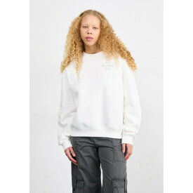 ニューバランス レディース パーカー・スウェットシャツ アウター ICONIC COLLEGIATE CREW - Sweatshirt - white