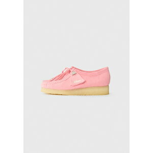 N[NX fB[X T_ V[Y WALLABEE - Casual lace-ups - candy pink