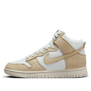 Nike ナイキ レディース スニーカー Team Gold/Summit White/Phantom/Photon Dust 【(WMNS) Nike Dunk High LX 'Certified Fresh - Team Gold' DX3452-700】 サイズ US_5.5(22.5cm)