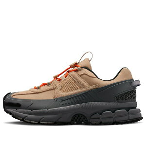Nike �i�C�L �����Y �X�j�[�J�[ �yNike Air Zoom Vomero 5 Roam 'Trail Orange' IQ1127-220�z �T�C�Y US_10.5(28.5cm)