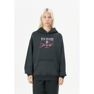 g~[qtBK[ fB[X p[J[EXEFbgVc AE^[ CREST FLAG HOODIE - Sweatshirt - black