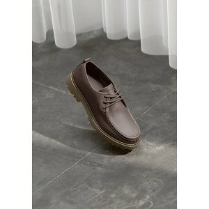 NG fB[X T_ V[Y MORRISON UNISEX - Lace-ups - java antique