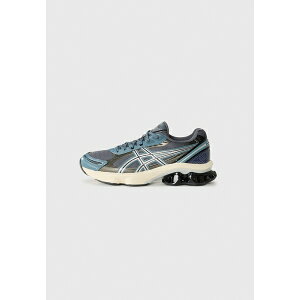�A�V�b�N�X �����Y �X�j�[�J�[ �V���[�Y GEL KINETIC FLUENT UNISEX - Trainers - carrier grey/pure silver-coloured