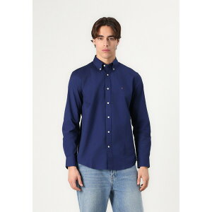 g~[ qtBK[ Y T_ V[Y TAILORED FIT - Shirt - preppy navy