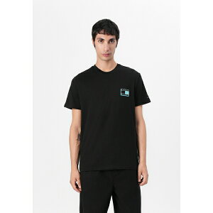 トミーヒルフィガー メンズ サンダル シューズ SLIM POP COLOR FLAG TEE - Print T-shirt - black