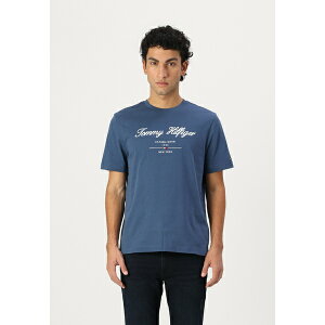 トミー ヒルフィガー メンズ サンダル シューズ SCRIPT LOGO TEE - Print T-shirt - aegean sea