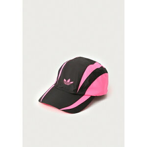 AfB_XIWiX fB[X Xq ANZT[ TEAMGEIST UNISEX - Cap - black/lucid pink
