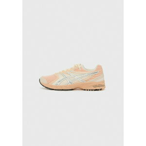 アシックス メンズ スニーカー シューズ GEL DS 14 UNISEX - Trainers - cream/terracotta