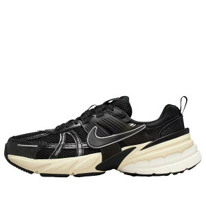 Nike �i�C�L ���f�B�[�X �X�j�[�J�[ �y(WMNS) Nike V2K Run 'Black Metallic Silver' FD0736-012�z �T�C�Y US_W_11