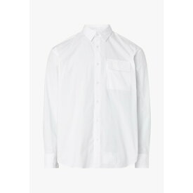 カルバンクライン メンズ シャツ トップス POPLIN STRETCH MODERN FIT - Formal shirt - bright white