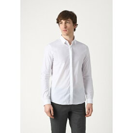 カルバンクライン メンズ シャツ トップス STAINSHIELD SOLID - Formal shirt - white