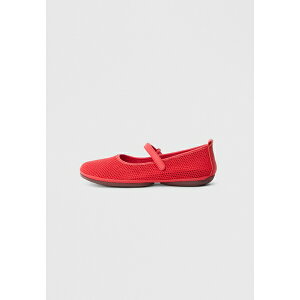 �J���y�[�� ���f�B�[�X �T���_�� �V���[�Y RIGHT NINA - Ankle strap ballet pumps - red