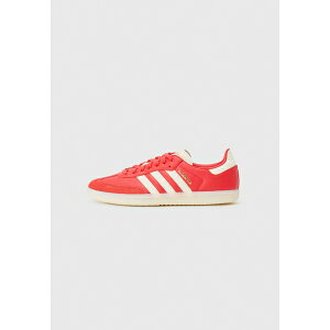 AfB_XIWiX fB[X tBbglX X|[c SAMBA LICENSED UNISEX - Football Boots Indoor - benfica red/off white
