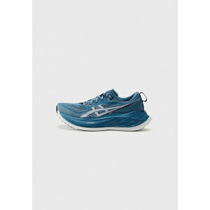 AVbNX fB[X ejX X|[c SUPERBLAST 2 UNISEX - Road running shoes - winter sea/white