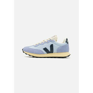 FW fB[X Xj[J[ V[Y RIO BRANCO II - Trainers - swan/nautico