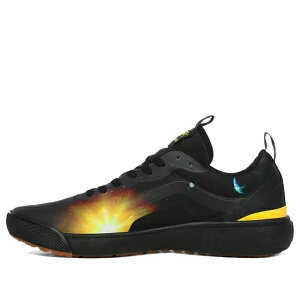 Vans �o���Y �����Y �X�j�[�J�[ �yVans X National Geographic Ultrarange Exo Black VN0A4U1KXU3�z �T�C�Y US_M_4.5