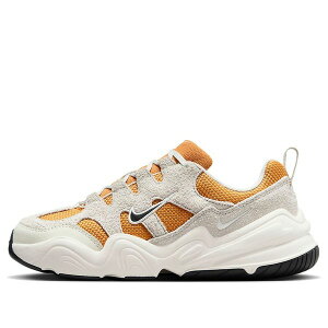 Nike �i�C�L ���f�B�[�X �X�j�[�J�[ �y(WMNS) Nike Tech Hera 'Monarch Light Bone' DR9761-800�z �T�C�Y US_7.5(24.5cm)