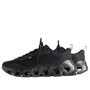 On Running �I�� �����j���O �����Y �X�j�[�J�[ �yOn Running x KITH K-Tech 1 'Black' 3MG10771043�z �T�C�Y US_8(26.0cm)