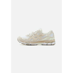 �A�V�b�N�X �����Y �X�j�[�J�[ �V���[�Y GEL-NYC UNISEX - Trainers - white/feather grey
