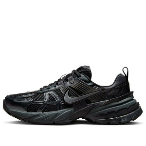 Nike �i�C�L ���f�B�[�X �X�j�[�J�[ �y(WMNS) Nike V2K Run 'Metallic Silver Black' FD0736-001�z �T�C�Y US_W_14.5