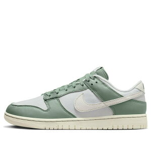 Nike �i�C�L �����Y �X�j�[�J�[ �yNike Dunk Low 'Mica Green' DV7212-300�z �T�C�Y US_9.5(27.5cm)