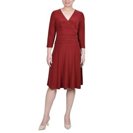ニューヨークコレクション レディース ワンピース トップス Petite 3/4 Sleeve Rouched-Waist Dress Burgundy