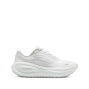 �i�C�L ���f�B�[�X �X�j�[�J�[ �V���[�Y Vomero plus triple white sneakers White