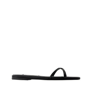 �g�[�e�� ���f�B�[�X �T���_�� �V���[�Y Crossover leather sandals Black