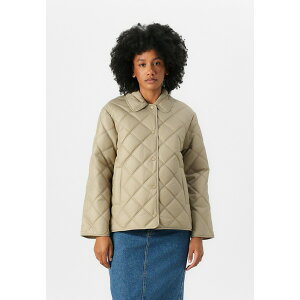 Kg fB[X WPbgu] AE^[ QUILTED JACKET WITH COLLAR - Light jacket - concrete beige
