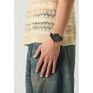 g~[ qtBK[ Y T_ V[Y HENRY - Watch - black