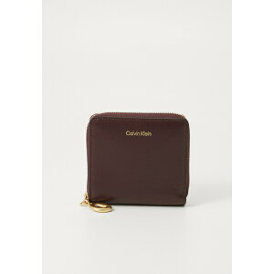 JoNC fB[X z ANZT[ ENGRAVED - Wallet - fudge