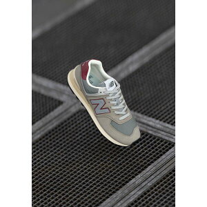 �j���[�o�����X �����Y �X�j�[�J�[ �V���[�Y U574 UNISEX - Trainers - arid stone