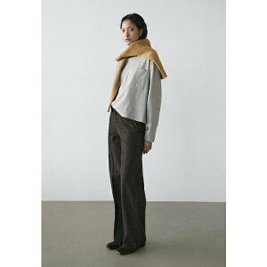 �}�b�V�� �h�D�b�e�B ���f�B�[�X �J�W���A���p���c �{�g���X MID-RISE WIDE-LEG - Trousers - grey