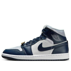 Jordan �W���[�_�� ���f�B�[�X �X�j�[�J�[ �y(WMNS) Air Jordan 1 Mid SE 'Football Grey White Midnight Navy' FZ8777-044�z �T�C�Y US_7(24.0cm)