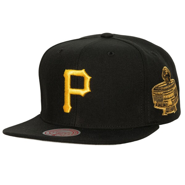 ミッチェル&ネス メンズ 帽子 アクセサリー Pittsburgh Pirates Mitchell & Ness Champ´d Up Snapback Hat Black