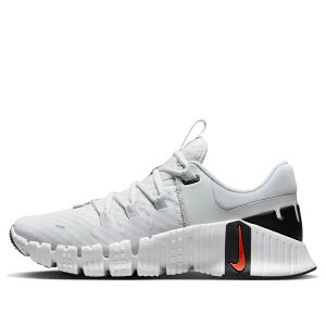Nike �i�C�L ���f�B�[�X �X�j�[�J�[ �y(WMNS) Nike Free Metcon 5 'Photon Dust Picante Red' DV3950-002�z �T�C�Y US_8(25.0cm)