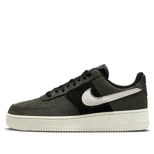 Nike �i�C�L ���f�B�[�X �X�j�[�J�[ �y(WMNS) Nike Air Force 1 'Faux Fur - Black Light Bone' DO6714-001�z �T�C�Y US_7.5(24.5cm)