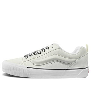 Vans �o���Y �����Y �X�j�[�J�[ �yVans Knu Skool 'White Black' VN0007QDQJM�z �T�C�Y US_M_4