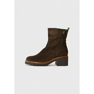 K{[ RtH[g fB[X u[c V[Y Classic ankle boots - brown