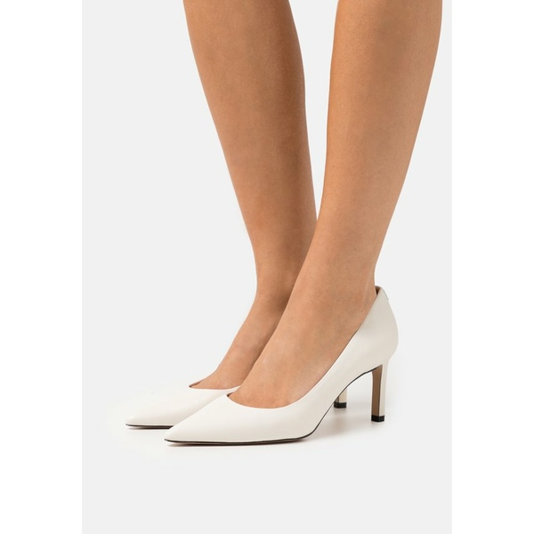 人気大割引ボス レディース パンプス シューズ JANET  Classic heels open white